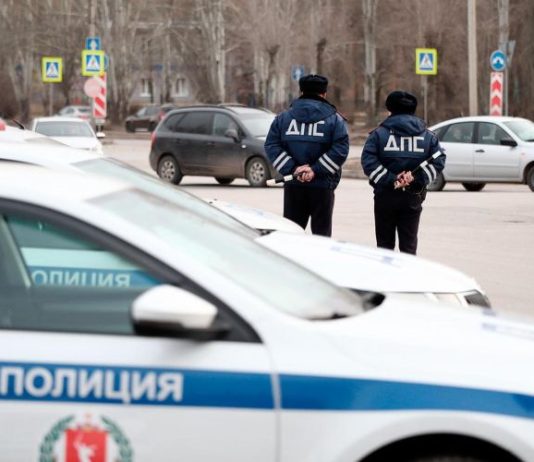 ГИБДД пообещала массовые остановки водителей. Что будут проверять