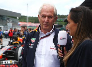 Хельмут Марко: С чего вдруг Mercedes будет помогать Aston Martin? Они же соперники!