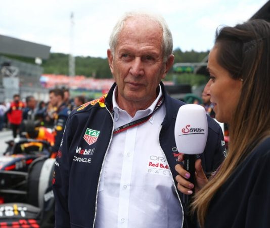 Хельмут Марко: С чего вдруг Mercedes будет помогать Aston Martin? Они же соперники!