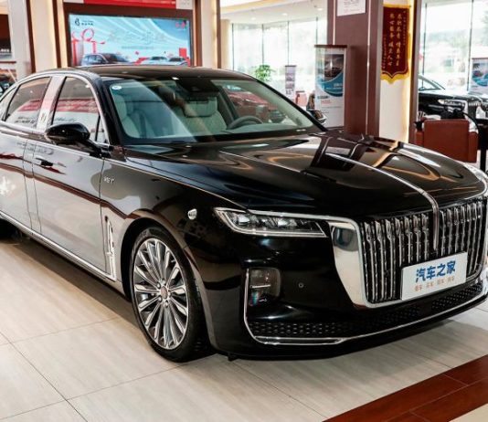 Mercedes от коммунистов. На что пересядут российские чиновники