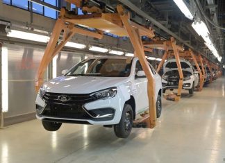 На АвтоВАЗе стартовало производство обновленной Lada Vesta