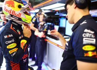 «Нам с Максом дали разные указания». У Серхио Переса возникли вопросы к Red Bull