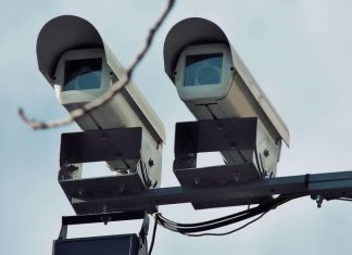 Нарушители ПДД получат штрафы с камер за езду без ОСАГО. Подробности