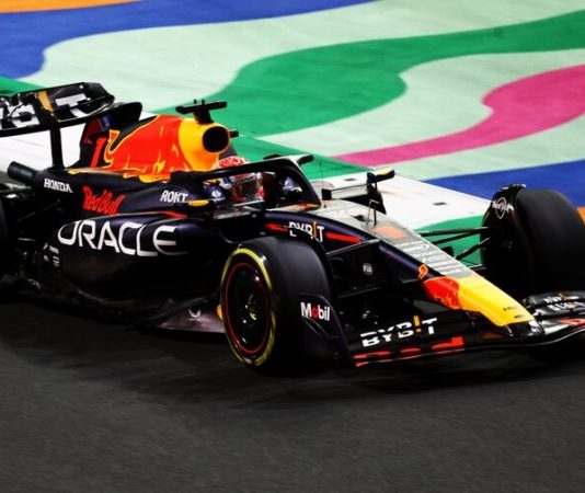 «Не было причин ограничивать его скорость»: Кристиан Хорнер — о лучшем круге Ферстаппена в Джидде