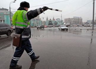 «У таких водителей проблемы»: что грозит за неостановку по просьбе ГИБДД