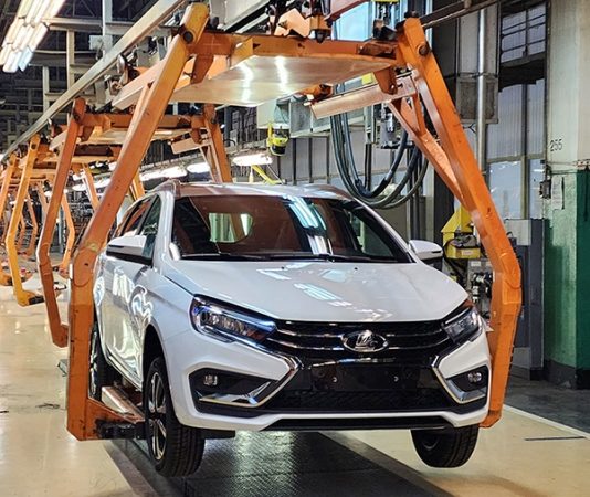 «АвтоВАЗ» опроверг сообщение о переносе старта продаж Lada Vesta NG