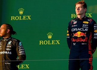 «Да, у Red Bull быстрая машина, и что?» Ферстаппен ответил Хэмилтону