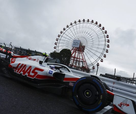 «Он разложил машину на медленном круге!» Штайнер жёстко раскритиковал Шумахера