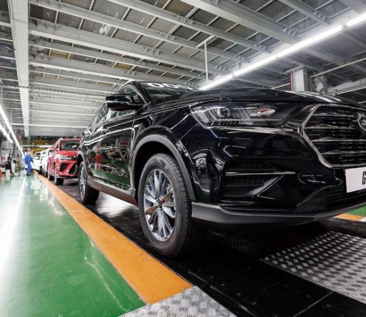 В России начался выпуск китайских кроссоверов SWM. Цены и характеристики