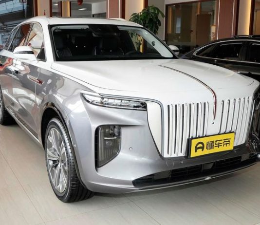 В России заработала новая схема поставок автомобилей. Что это изменит