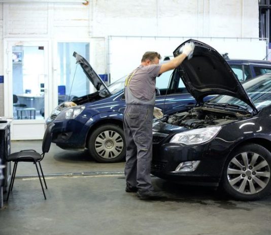 Водители начали экономить на расходниках. Что будет с ценами на запчасти