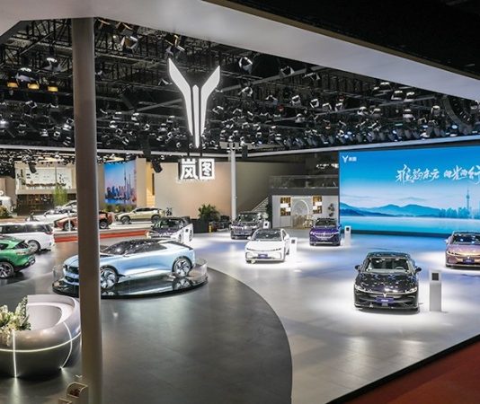 Voyah показал в Шанхае две новые модели премиум-электромобилей для России