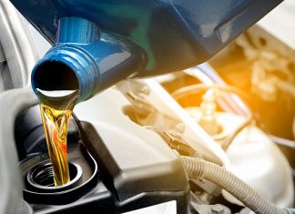 Моторное масло для автомобилей: как правильно подобрать