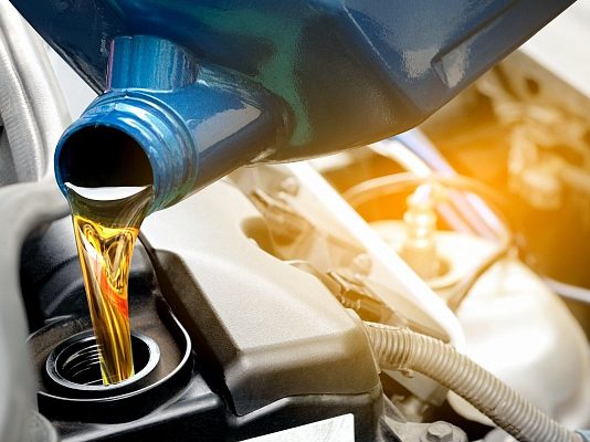 Моторное масло для автомобилей: как правильно подобрать