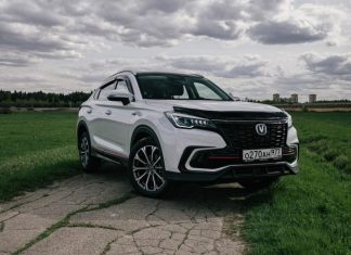 BMW с мотором поперек. Тест-драйв Changan CS85 Coupe