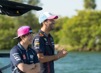 Деймон Хилл: Зачем Риккардо гоняться за AlphaTauri?