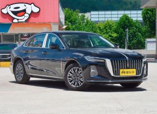 Дилер назвал цены на четыре модели Hongqi