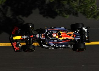 Макс Ферстаппен – быстрейший во второй тренировке в Монако, Сайнс разбил машину