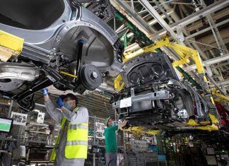 Ушедшие автоконцерны оставили нерабочие заводы. Сколько займет перезапуск