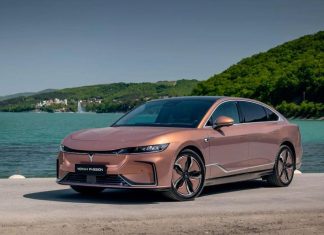 Voyah раскрыл цены на электрический седан Passion в России