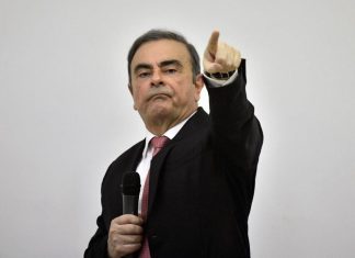 Экс-глава Renault-Nissan-Mitsubishi Карлос Гон подал в суд на Nissan