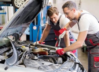Машины больше некому чинить. Сервисы пожаловались на нехватку сотрудников