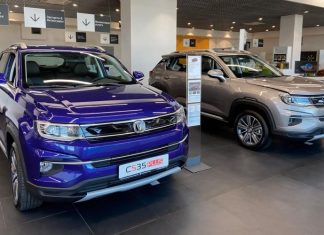 Импорт легковых автомобилей в Россию увеличился втрое