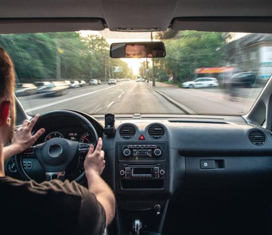 Водителям назвали ситуации, при которых можно оспорить штраф