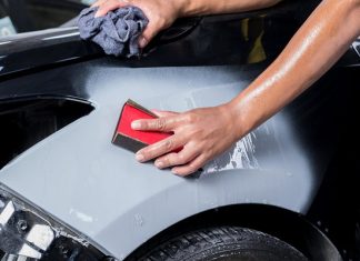 Техники ремонта кузова автомобиля: вытяжка дент, выравнивание поверхности, шпатлевка