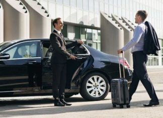 Аренда автомобиля с водителем — быстрое перемещение по городу и преимущества на отдыхе