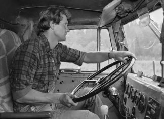 День водителя в 2023 году: когда автомобилисты отмечают свой праздник