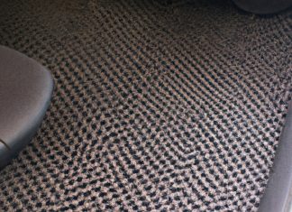 Технологические инновации в производстве ковриков для автомобиля: анализ новейших материалов и технологий, улучшающих функциональность и долговечность ковриков