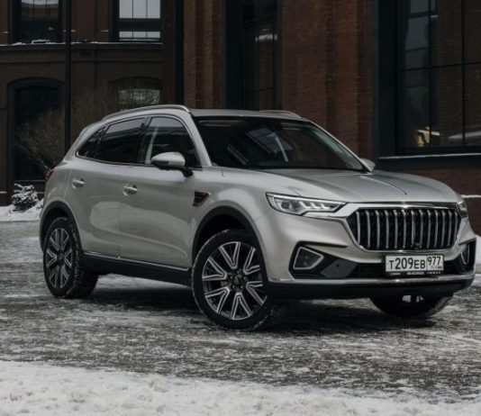 Как Lexus и Mercedes. Первый тест-драйв Hongqi HS5