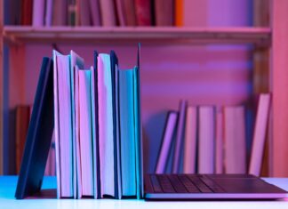 Чтение книг онлайн: переосмысление литературного опыта