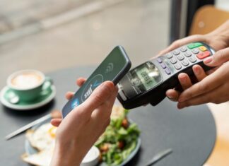 Онлайн-кассы: виды, функции, сферы применения