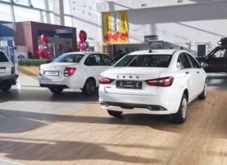 АвтоВАЗ заявил о росте продаж третий месяц подряд. Топ-3 моделей