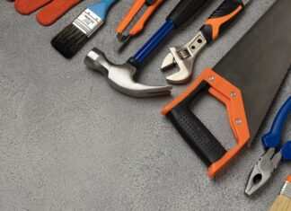 Основной список инструментов и материалов, необходимых для работы строителя на объекте