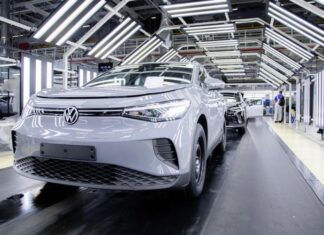 10 автоновинок, новые «платники», спасение VW и крах Nissan. Итоги недели