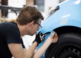 Тюнинг салонов премиальных автомобилей: создание эксклюзивного стиля и комфорта