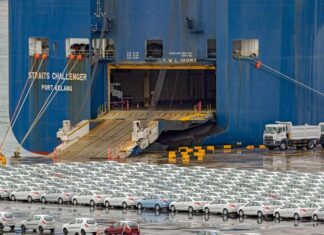 Ford призвал Трампа расширить тарифы на другие страны. При чем тут Toyota