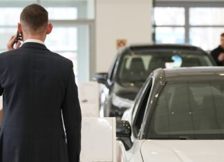 Автопроизводитель АГР запатентовал торговую марку Almaas в России