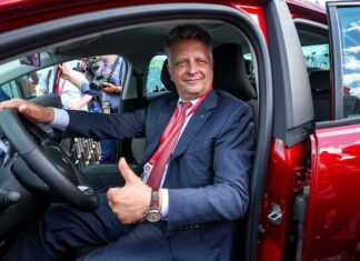 Инфляция — 10%. Глава АвтоВАЗа заявил о снижении цен на модели Lada