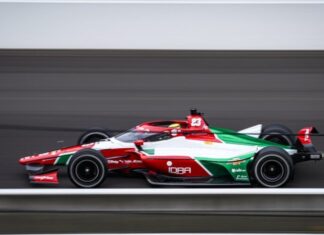 «500 миль Индианаполиса»: Роберт Шварцман сошёл после аварии на пит-лейне