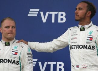 «Надо было поступить, как с Боттасом». Льюис Хэмилтон дал совет Ferrari