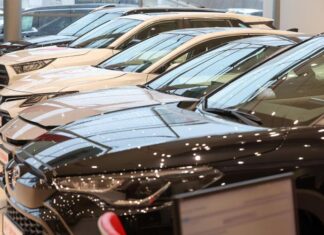 Падение на 28%. Что на самом деле случилось с российским авторынком