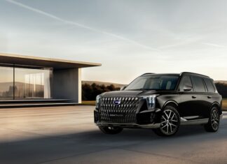 GAC объявил цену нового кроссовера GS8 Dragon в России