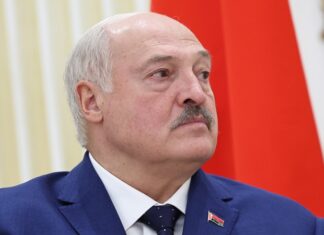 Лукашенко оценил российские автомобили