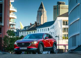 Подушки безопасности стали небезопасными. Mazda отзовет 171 тыс. машин