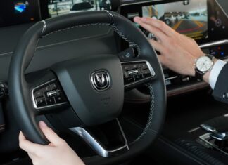 Автомобили Changan производства Казахстана начнут продавать в РФ