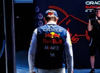 Менеджер Макса Ферстаппена: Логично, что мы общаемся с боссом Mercedes